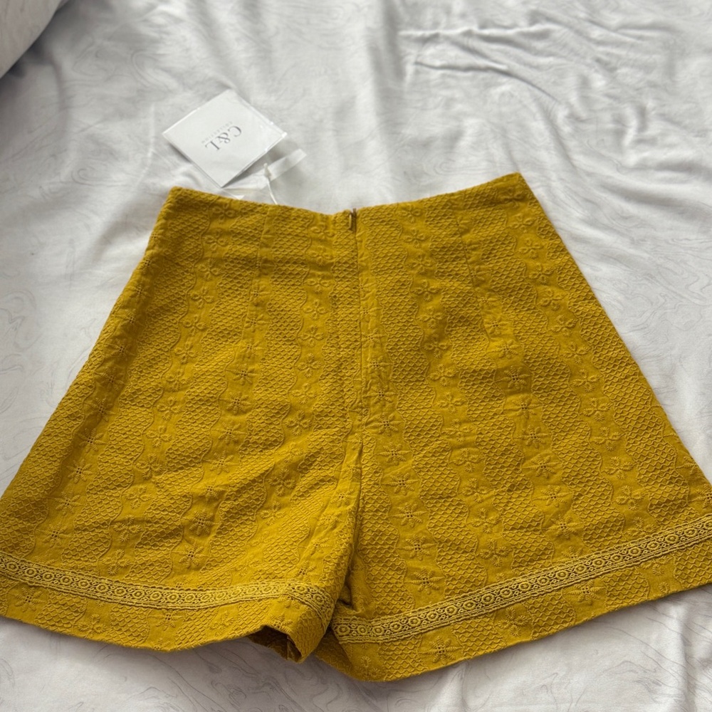 Yellow Textured Women's Shorts
